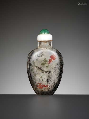 AN INSIDE-PAINTED HAIR CRYSTAL 'FISH' SNUFF BOTTLE, BY YE ZH...