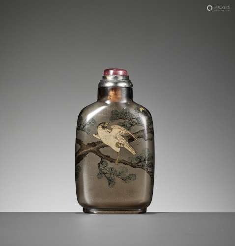 AN INSIDE-PAINTED 'HAWK AND MOON' SMOKY CRYSTAL SNUFF BOTTLE...