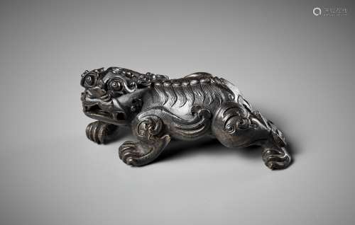 A BRONZE 'BIXIE' WEIGHT, EARLY QING DYNASTY