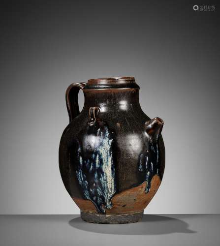 A LUSHAN PHOSPHATIC-SPLASHED BROWN-GLAZED EWER, TANG DYNASTY