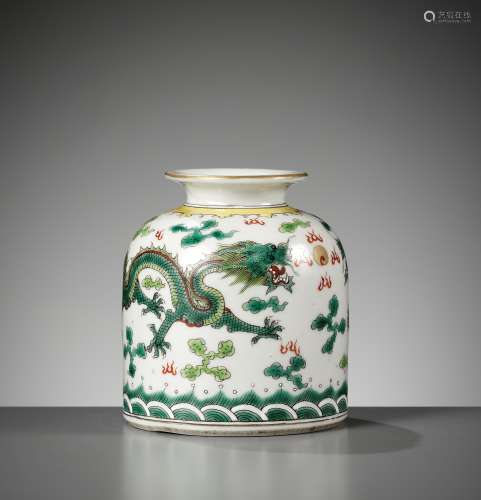 A FAMILLE VERTE 'DRAGON' WATER POT, LATE QING DYNASTY TO EAR...