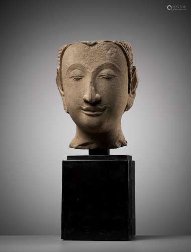 A SANDSTONE HEAD OF BUDDHA, AYUTTHAYA KINGDOM