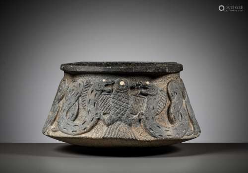 A WESTERN ASIATIC 'SNAKE AND BIRD' CHLORITE VESSEL, 3RD MILL...