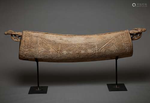 A RARE AND MASSIVE CEREMONIAL SLIT DRUM, GARAMUT, SEPIK RIVE...