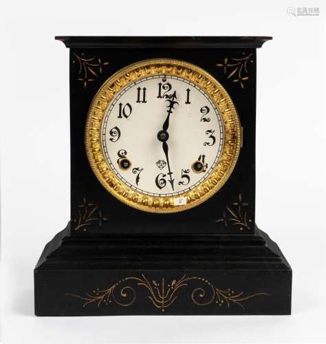 ANSONIA American mantel clock in ebonized metal case with gi...