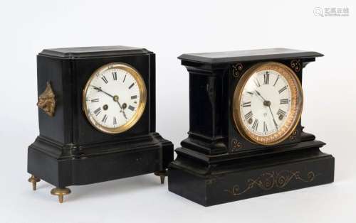 An antique French mantel clock in black metal case with 8 da...