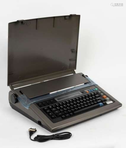 PANASONIC ELECTRONIC TYPEWRITER: model KX-R560 featuring  Ac...