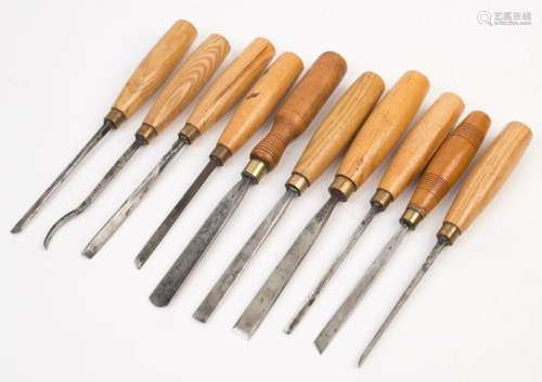 ADDIS group of ten English carving chisels, 20th century, 24...