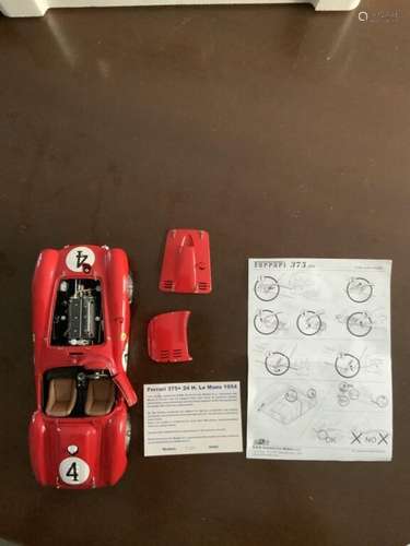 BBR au 1/18ème Ferrari 375 Plus LM 1954 Rouge N°4<br />
->...