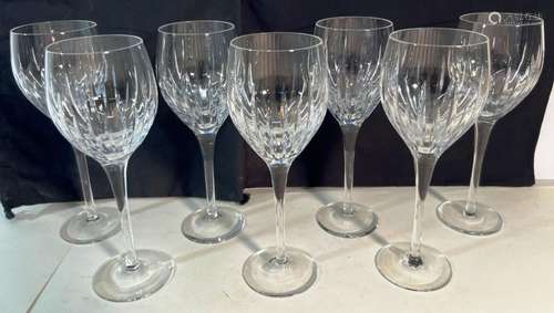 Baccarat modèle Harmonie.  Partie de service de verres (28 v...