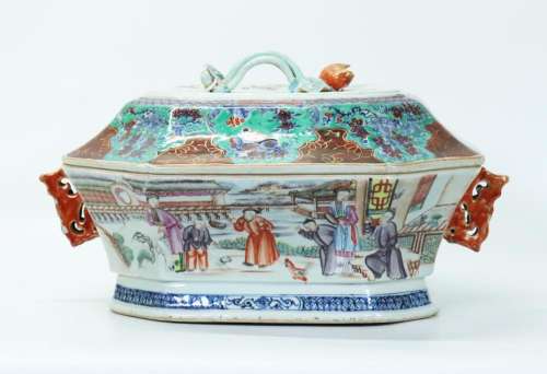 Chinese 18th/19th C Porcelain Octagon Tureen