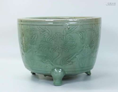 Chinese Ming Longquan Porcelain Incense Burner