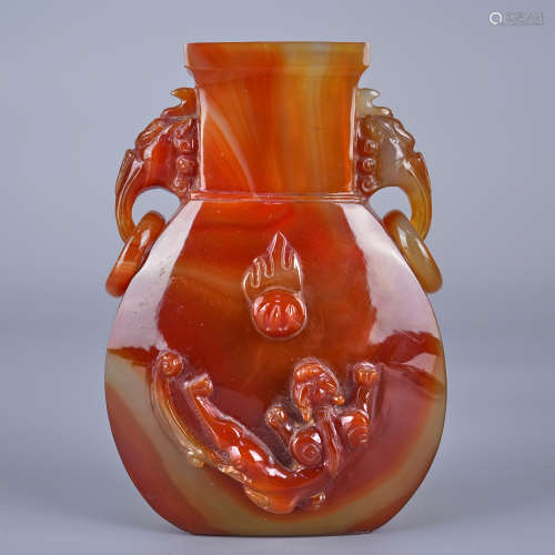 AN AGATE DOUBLE-ELEPHANT-EARED VASE