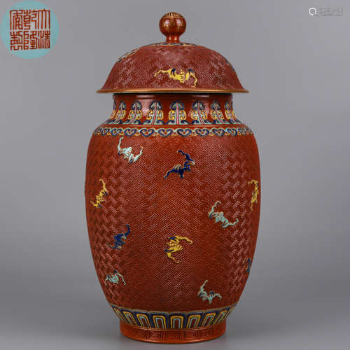 A LACQUER BAT PATTERN MEDALLION JAR