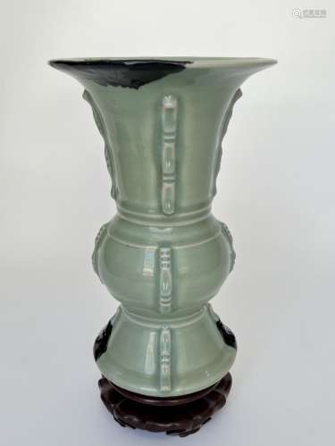 A Gu-type celadon vase, Ming Dynasty Pr.