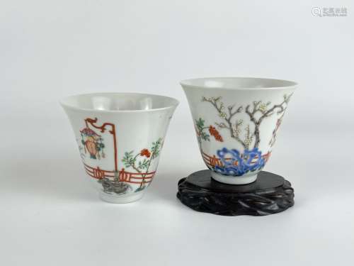 A pair of famille rose tea cups, marked, Qing Dynasty Pr.