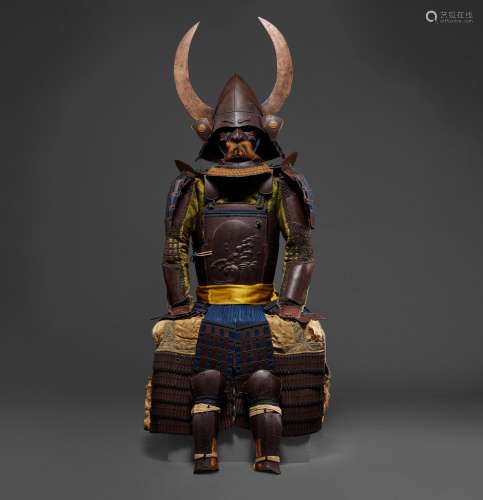 AN IRON UCHIDASHI GOMAIDO-GUSOKU (ARMOR) EDO PERIOD (19TH CE...