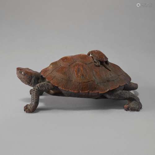 A WOOD SCULPTURE OF TWO TURTULES MEIJI PERIOD (LATE 19TH CEN...