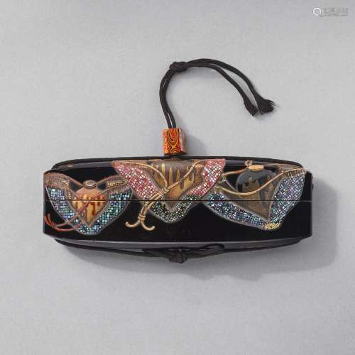 A RARE RECTANGULAR LACQUER AND MOTHER-OF-PEARL INLAID SINGLE...