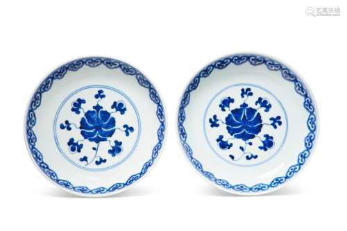 A PAIR OF BLUE AND WHITE `FLORAL SCROLL’ DISHES  QIANLONG SE...