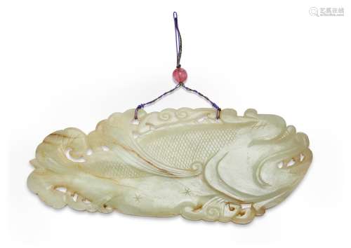 A GREENISH-WHITE JADE FISH-FORM PENDANT  LATE QING DYNASTY