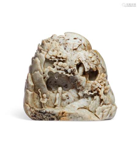 A MOTTLED GREYISH-WHITE AND BLACK JADE BOULDER  18TH-19TH CE...