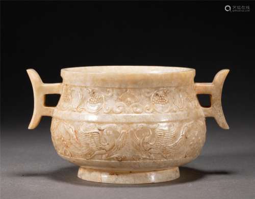 A CHINESE JADE DOUBLE HANDLE CENSER