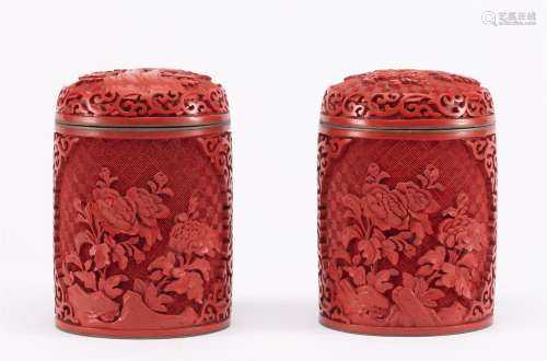 A PAIR OF CHINESE LACQUERWARE BOX