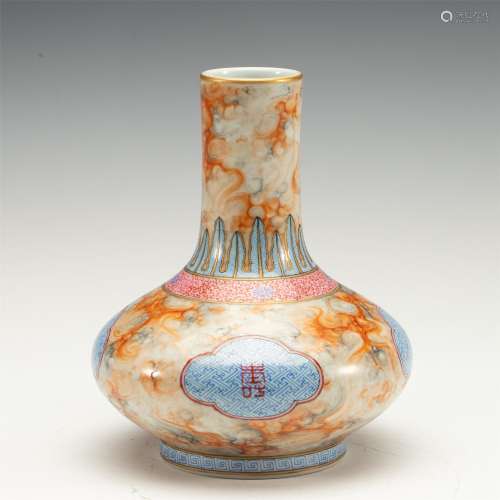 A CHINESE STONE PATTERN PORCELAIN VASE