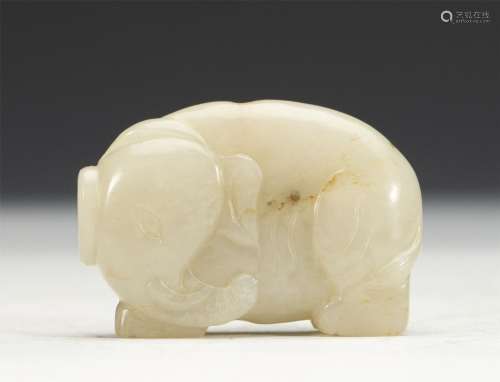 A CHINESE JADE BEAST ORNAMENTS