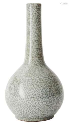 A CHINESE GE-TYPE VASE