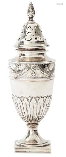 AN EDWARD VII SILVER SUGAR CASTER