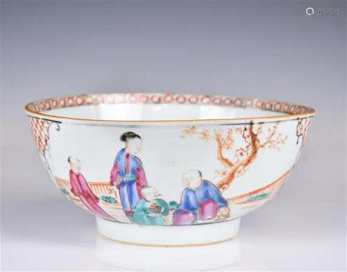 An Export Style Famille Rose Bowl 19thC