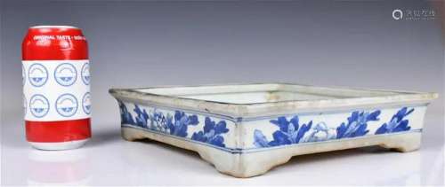 A Large Blue & White Waterpot (Hairline) Qing