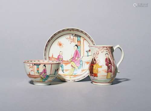 A Lowestoft teabowl and saucer .1770, painted in polychrome ...