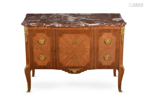 【Y】A FRENCH WALNUT AND KINGWOOD BANDED COMMODE IN LOUIS XVI ...