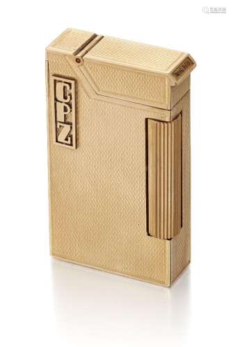 Dunhill, A 9ct gold cased 'Rollagas' Cigarette Lighter, by D...