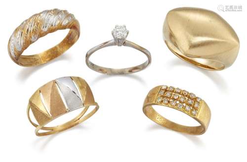 A group of five various rings, comprising: A diamond single ...