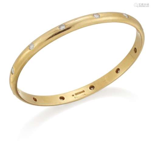 Theo Fennell, an 18ct gold and diamond bangle, by Theo Fenne...