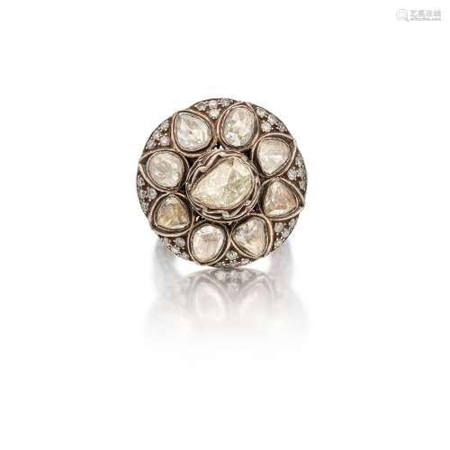 Munnu . Silver-Topped Gold and Diamond Ring.