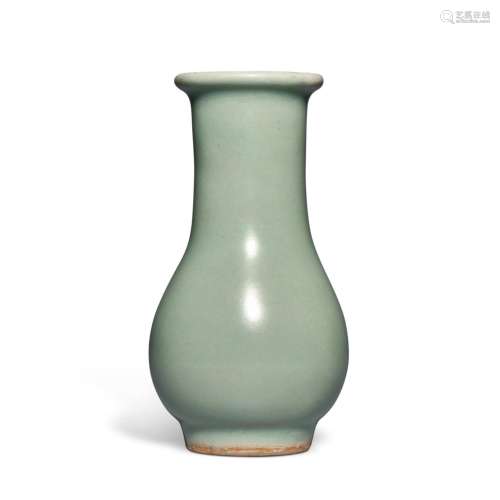 A 'Longquan' celadon-glazed vase, Southern Song dynasty | 南...