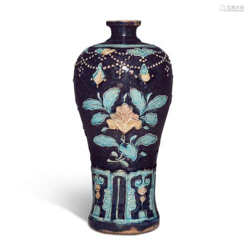 A Fahua-glazed 'floral' meiping, Ming dynasty, 16th century ...