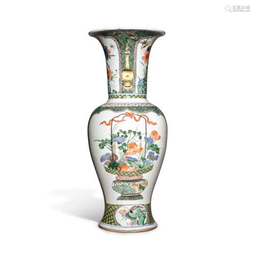 A large famille-verte 'flower basket' yenyen vase, Qing dyna...