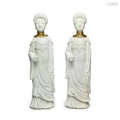 A large pair of 'Dehua' figures of ladies, 17th / 18th centu...
