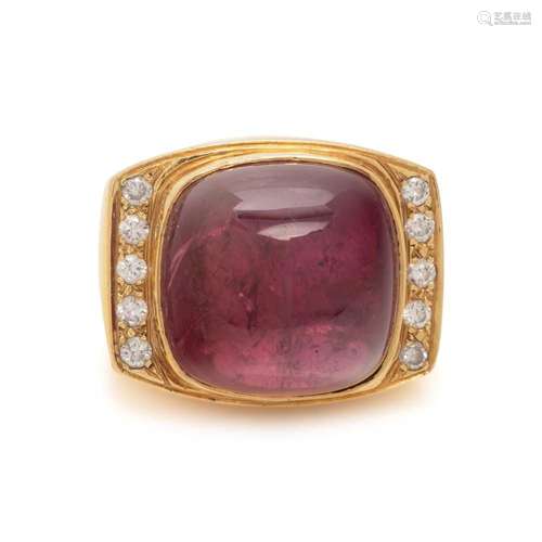 YELLOW GOLD, RUBELLITE TOURMALINE AND DIAMOND RING