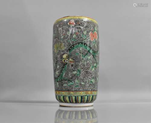 An Impressive 18th/19th century Chinese Porcelain Vase, Fine...