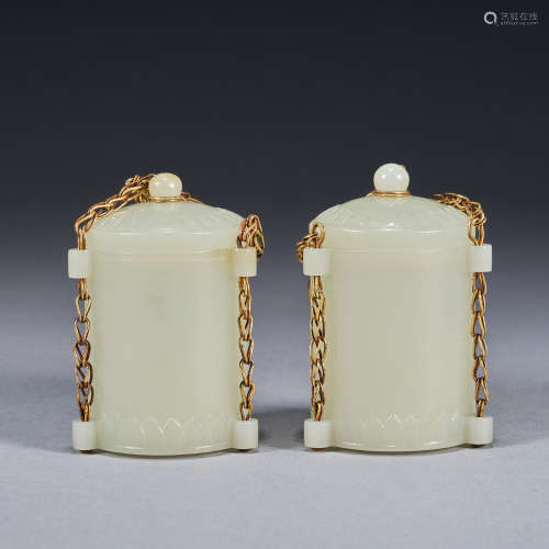 A pair of white jade boxes and chained,Liao dynasty