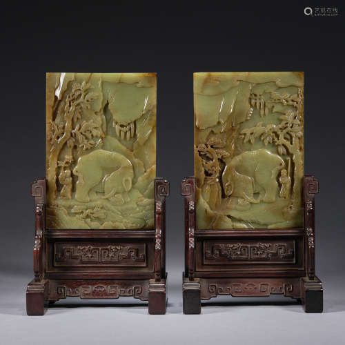A pair of jade 'immortal and boy' table screen Qing dynasty,...
