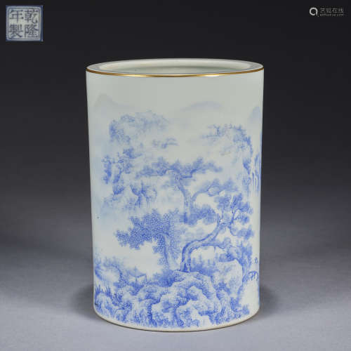 A gilt-decorated blue and white 'yangcai' brushpot ,Qing dyn...