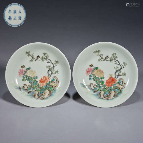 A pair of famille-rose plates,Qing dynasty,Yongzheng period